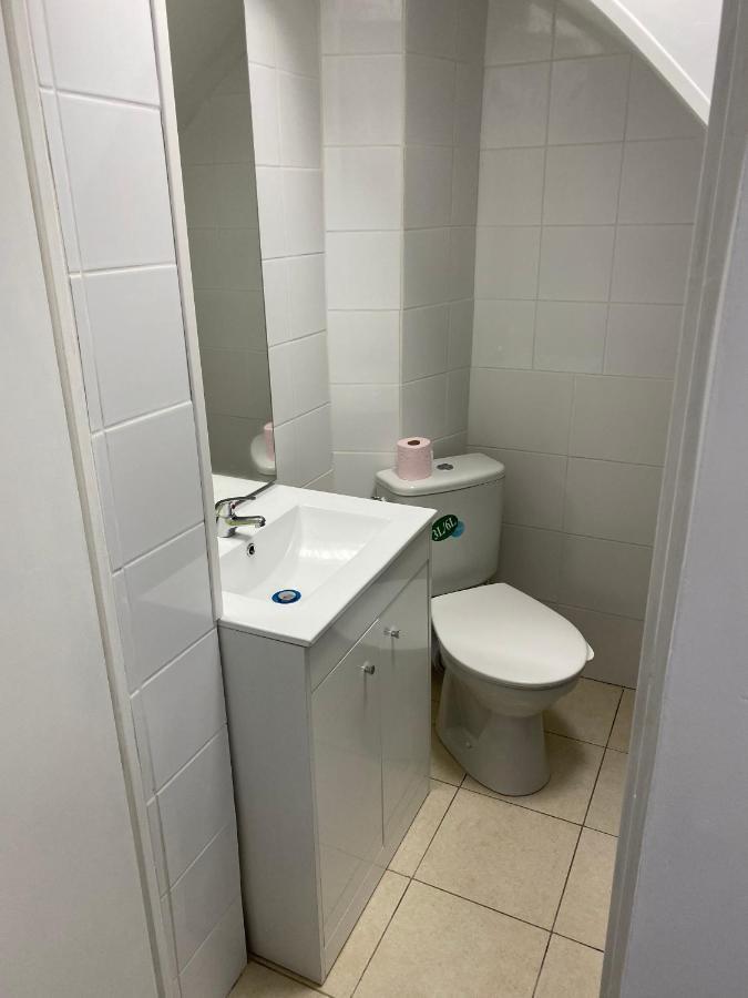 APPARTEMENT RDC AVEC 1 CHAMBRE à 5 METRES A PIED DE LA DIGUE DE LA PANNE Exterior foto